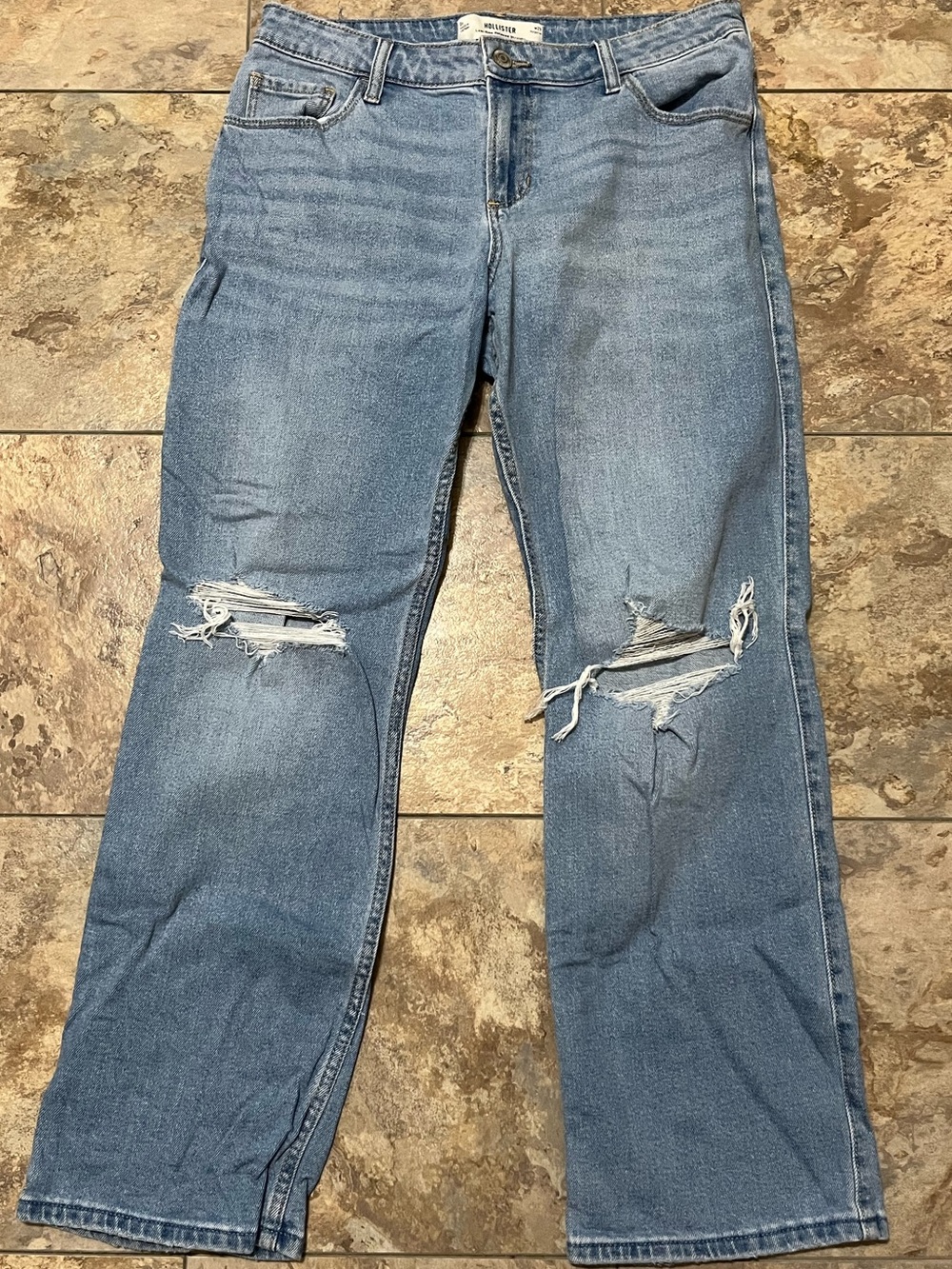 Hollister Women’s Low Rise Blue Distressed Straight Leg Jeans